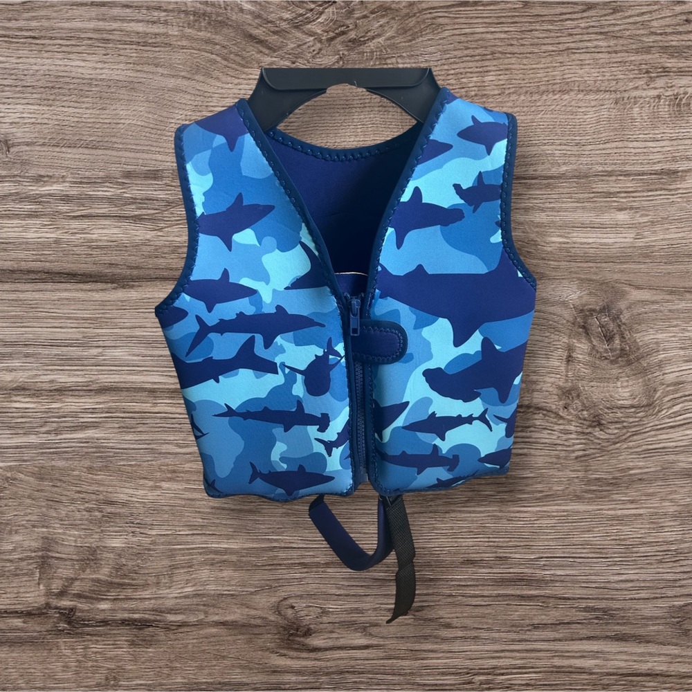 Lifeguard infant swim vest size 20” chest 20-23 pounds